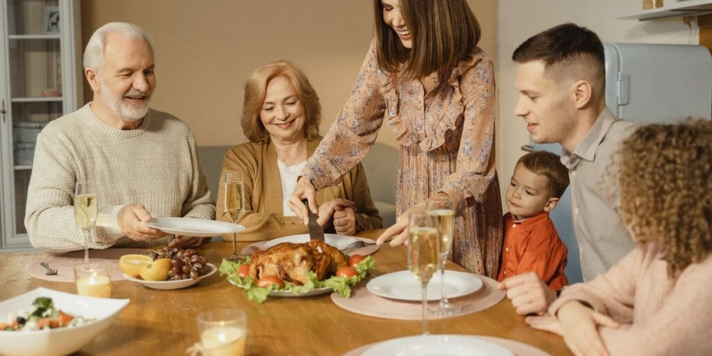 Thanksgiving dinner table